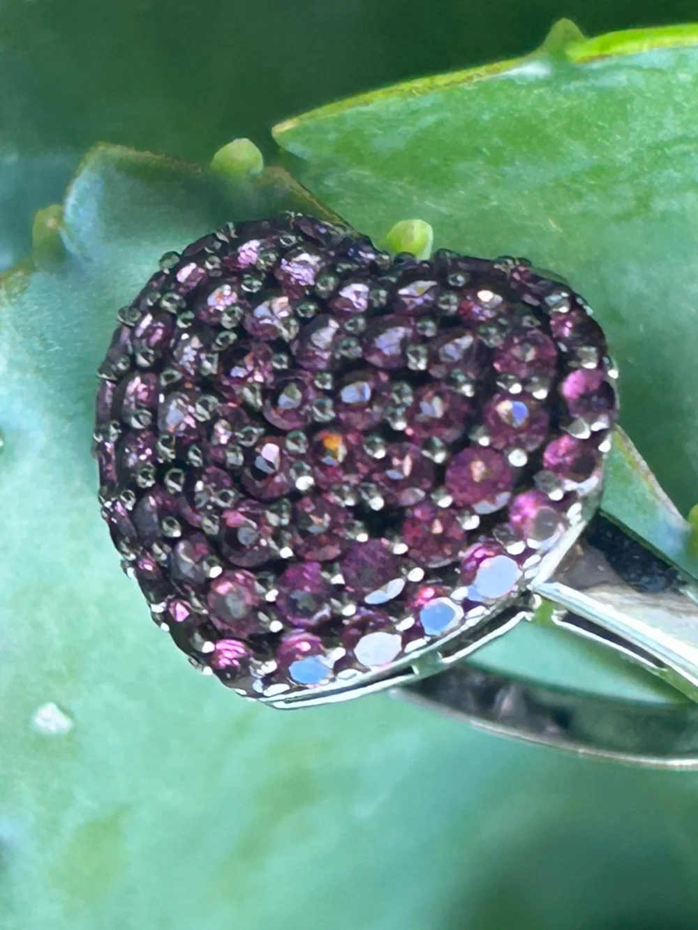 Vintage Heng Nagai black tone Sterling Silver clusters pave ruby love Heart ring
